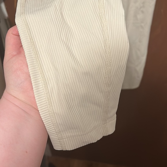 NWT Old Navy Ribbed Powersoft Leggings - Picture 3 of 8